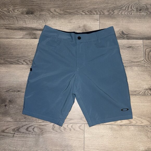 Oakley Mens Hybrid Shorts 5 Pockets Size 33 Regular Fit 9” Inseam - Picture 1 of 5